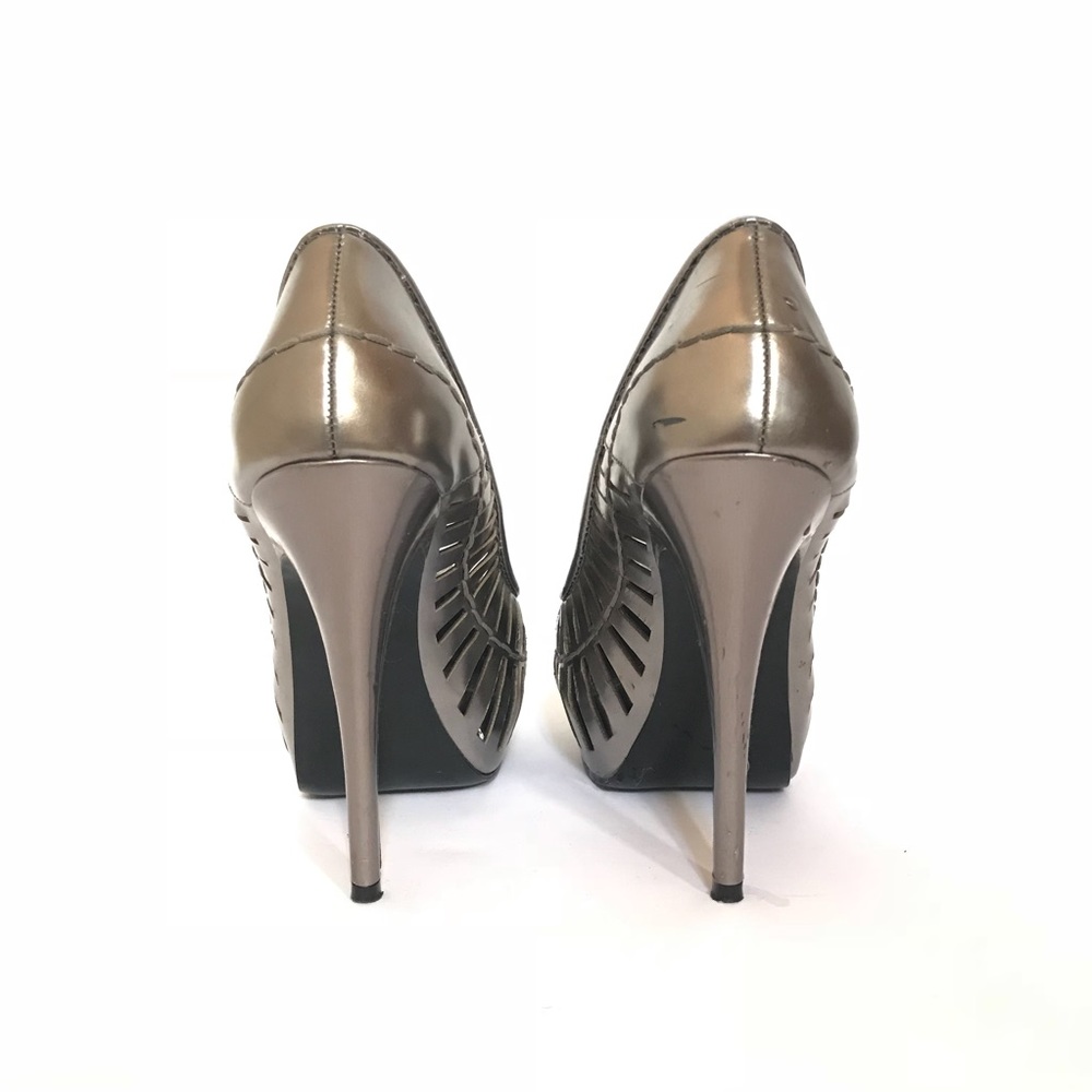 Bcbgeneration Gray Metallic Cutout Platform Pumps - image 4